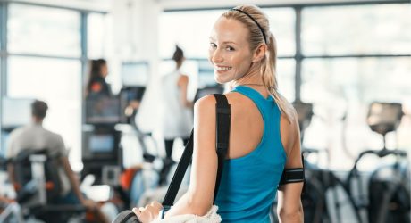 chica en el gimnasio