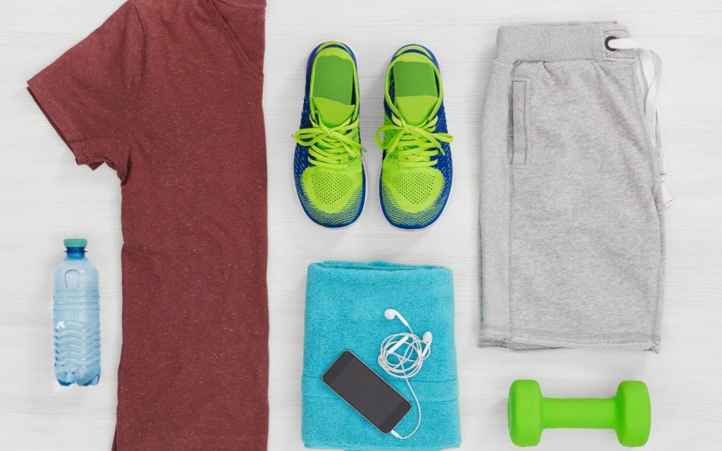 ropa y complementos gimnasio